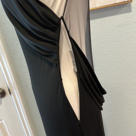 JIKI Monte Carlo Creations Made in France Black Gown w/Swarovski Crystals Sz 42 - Picture 6 of 14